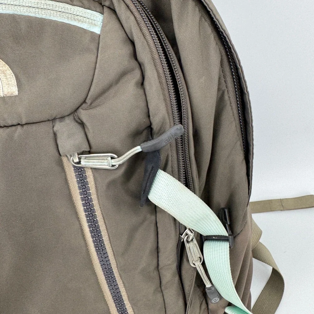 The North Face Surge II Backpack Mens OS Olive Green Laptop Daypack Hiking Read
